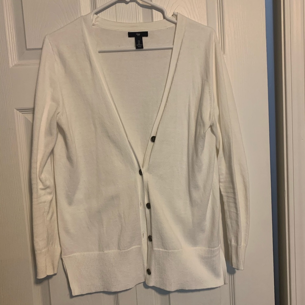 Two L Gap Sweaters. Excellent Condition - image 2